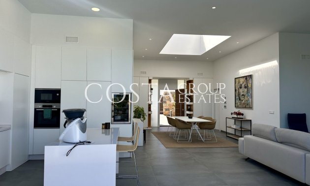 Herverkoop - Villa -
Orihuela Costa - Las Colinas Golf