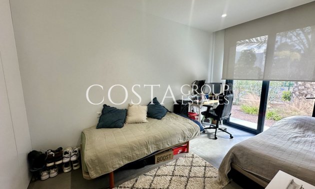 Herverkoop - Villa -
Orihuela Costa - Las Colinas Golf