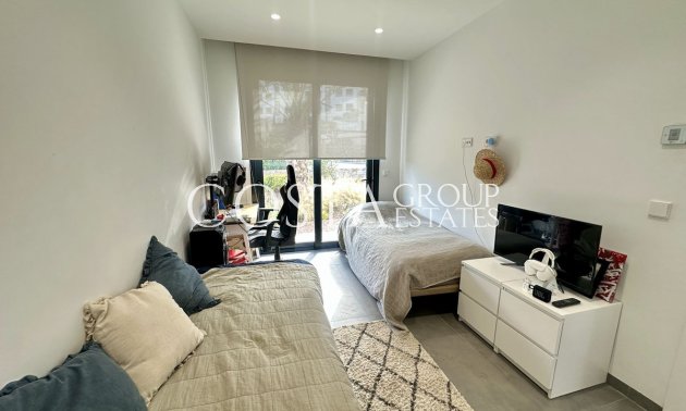 Herverkoop - Villa -
Orihuela Costa - Las Colinas Golf