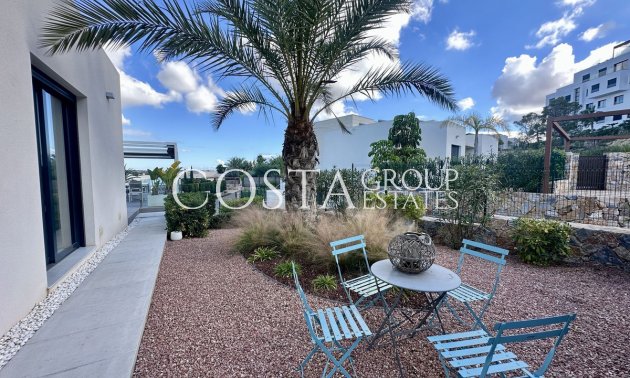 Herverkoop - Villa -
Orihuela Costa - Las Colinas Golf