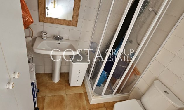 Herverkoop - Villa -
Orihuela Costa - Campoamor