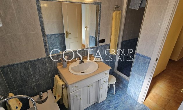 Herverkoop - Villa -
Orihuela Costa - Campoamor