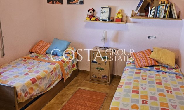 Herverkoop - Villa -
Orihuela Costa - Campoamor