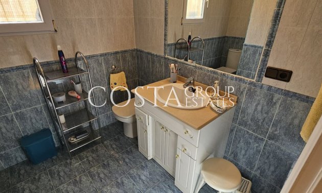 Herverkoop - Villa -
Orihuela Costa - Campoamor