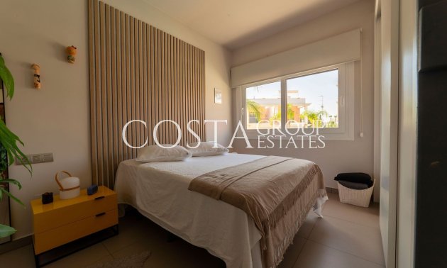 Herverkoop - Villa -
Rojales - Quesada