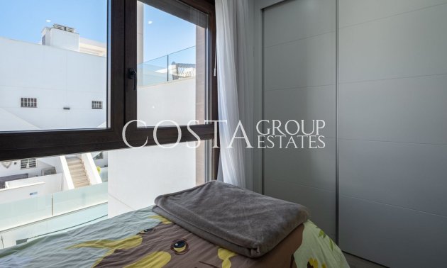 Herverkoop - Villa -
Orihuela Costa - Los Balcones