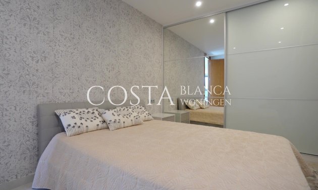 Resale - Villa -
Finestrat - Golf Bahía