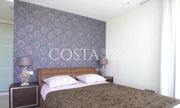 Resale - Villa -
Finestrat - Golf Bahía