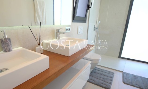 Resale - Villa -
Finestrat - Golf Bahía