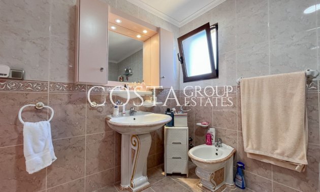 Herverkoop - Villa -
San Fulgencio - La Marina