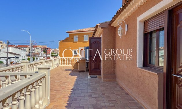 Herverkoop - Villa -
San Fulgencio - La Marina