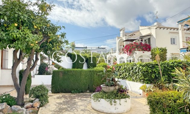 Resale - House -
Torrevieja