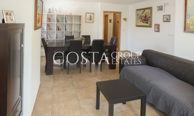 Herverkoop - Villa -
Bigastro