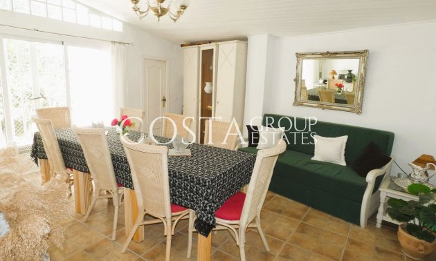 Herverkoop - Villa -
Dolores - Dolores Centro