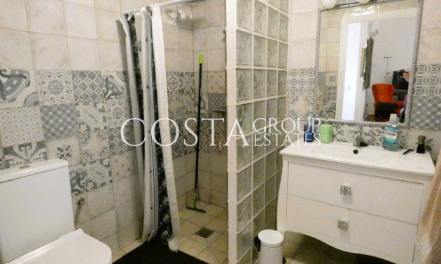 Herverkoop - Villa -
Dolores - Dolores Centro