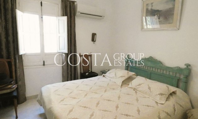 Herverkoop - Villa -
Dolores - Dolores Centro