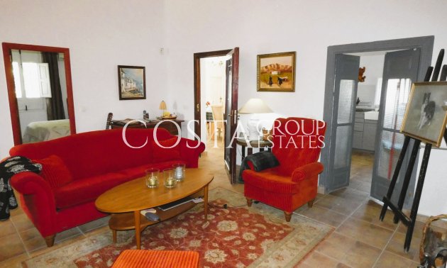 Herverkoop - Villa -
Dolores - Dolores Centro