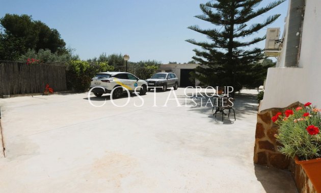 Herverkoop - Villa -
Dolores - Dolores Centro