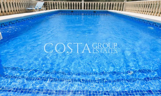 Herverkoop - Villa -
Dolores - Dolores Centro