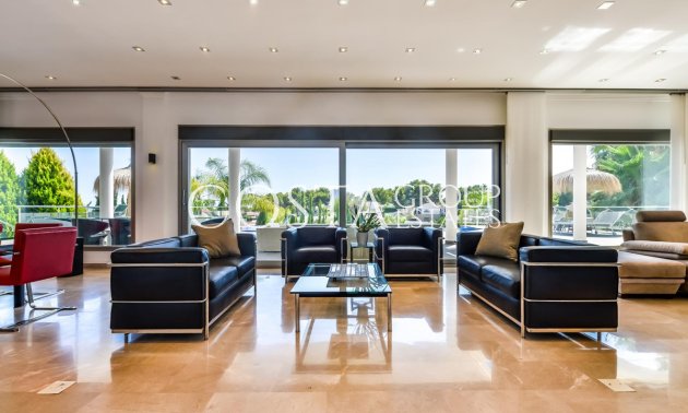 Resale - Villa -
Benissa - Benissa Centro