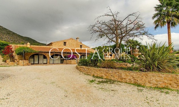 Revente - Villa -
Benissa - Benissa Centro