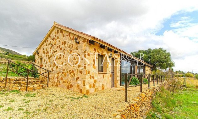 Revente - Villa -
Benissa - Benissa Centro