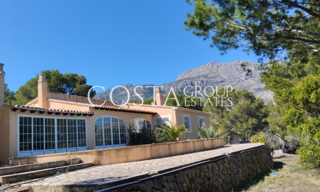 Resale - Villa -
Altea - Altea La Vella