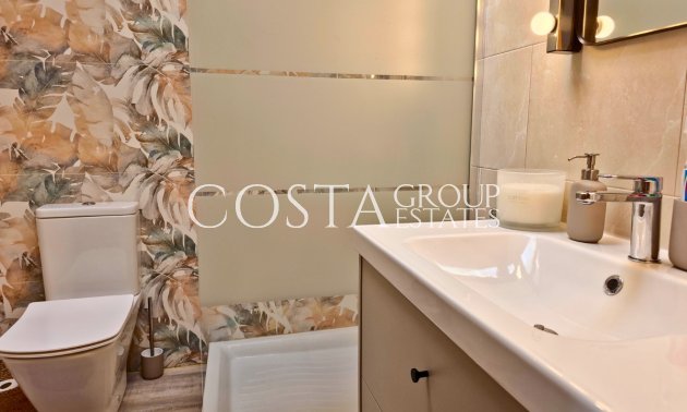 Herverkoop - Huis -
Torrevieja