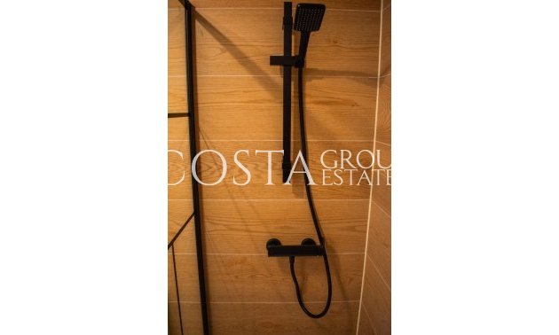 Wiederverkauf - House -
Orihuela Costa - Punta Prima