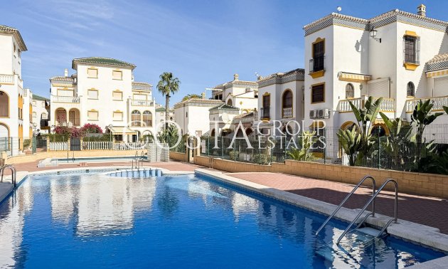 Herverkoop - Apartments -
Torrevieja