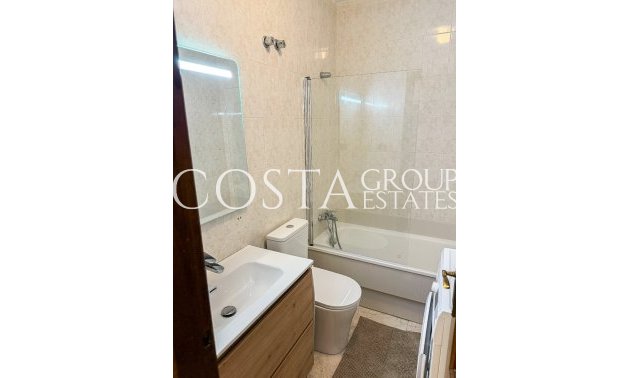 Herverkoop - Apartments -
Torrevieja