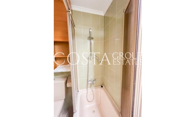 Herverkoop - Apartments -
Alicante - Alicante Centro