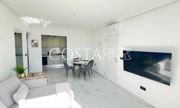 Resale - House -
Orihuela Costa