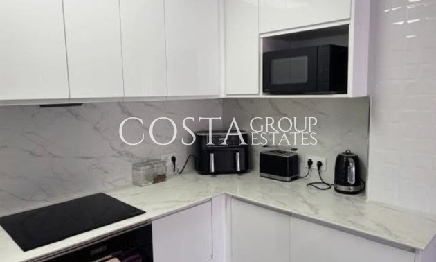 Herverkoop - Villa -
Orihuela Costa - Playa Flamenca