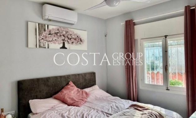 Herverkoop - Villa -
Orihuela Costa - Playa Flamenca