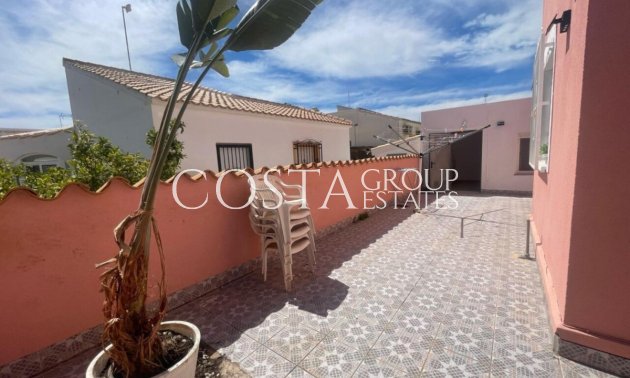 Herverkoop - Villa -
Orihuela Costa - Playa Flamenca