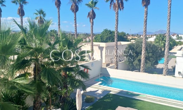 Herverkoop - Villa -
San Fulgencio - La Marina
