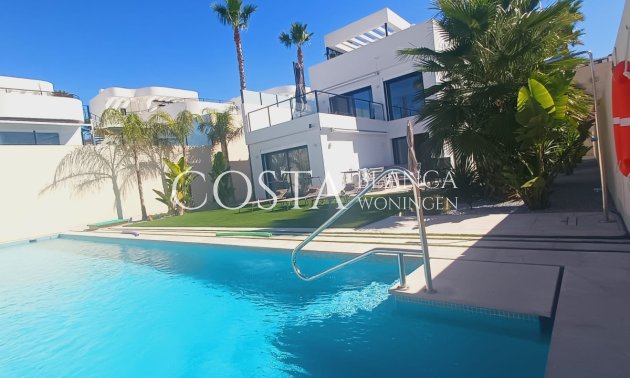 Herverkoop - Villa -
San Fulgencio - La Marina