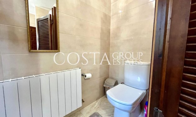 Herverkoop - Villa -
Orihuela Costa - Villamartin