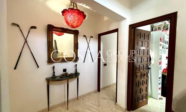 Herverkoop - Villa -
Orihuela Costa - Villamartin