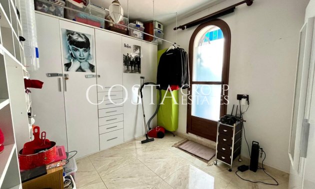 Herverkoop - Villa -
Orihuela Costa - Villamartin