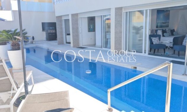 Herverkoop - Villa -
Orihuela Costa - Villamartin