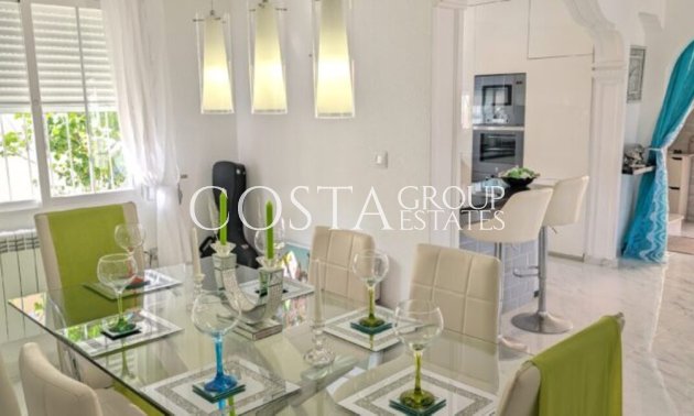 Herverkoop - Villa -
Orihuela Costa - Villamartin