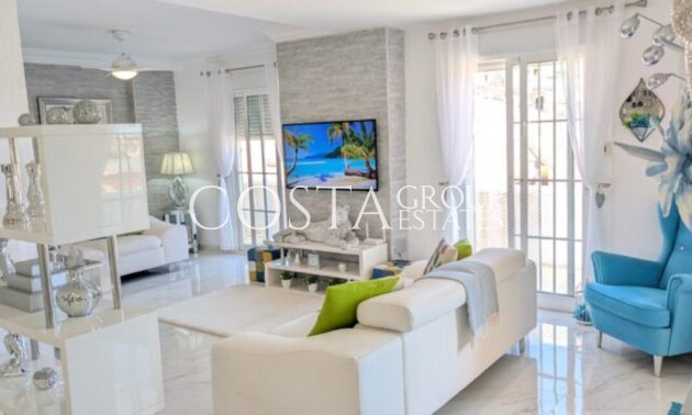 Herverkoop - Villa -
Orihuela Costa - Villamartin