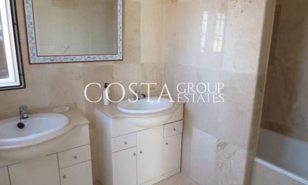 Herverkoop - Villa -
Orihuela Costa - El Galan