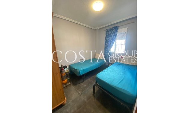 Herverkoop - Villa -
Orihuela Costa - La Zenia