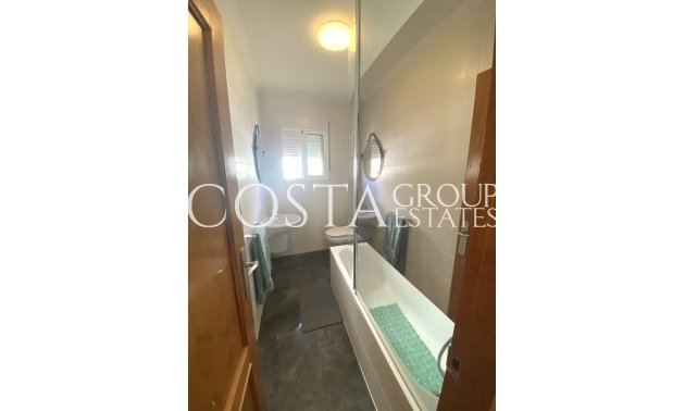 Herverkoop - Villa -
Orihuela Costa - La Zenia