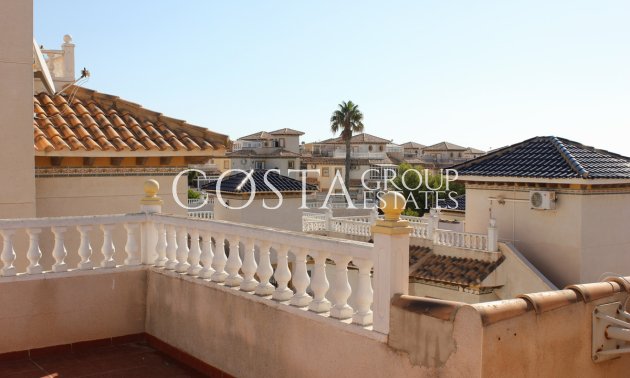 Herverkoop - Villa -
Orihuela Costa - La Zenia