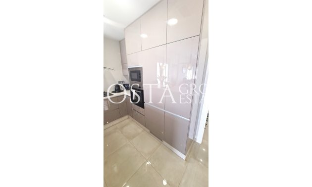 Herverkoop - Villa -
Orihuela Costa - Villamartin