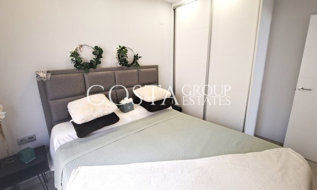 Herverkoop - Villa -
Orihuela Costa - Villamartin